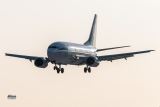 Boeing 737-524