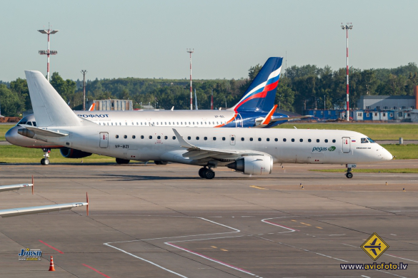 Embraer 190LR (ERJ-190-100LR)
