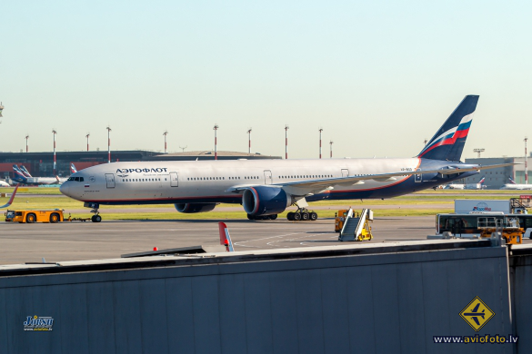 Boeing 777-3M0/ER