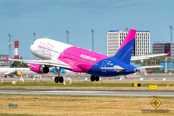 Airbus A320-232