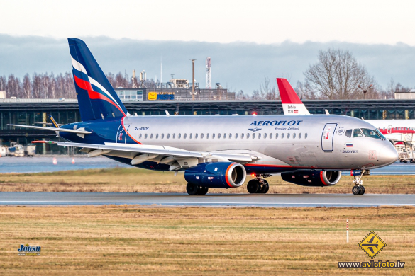 Sukhoi SSJ-100-95B Superjet 100 (RRJ-95B)