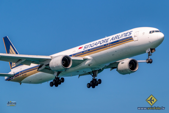 Boeing 777-312
