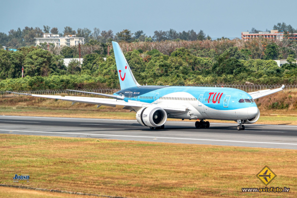 Boeing 787-8 Dreamliner