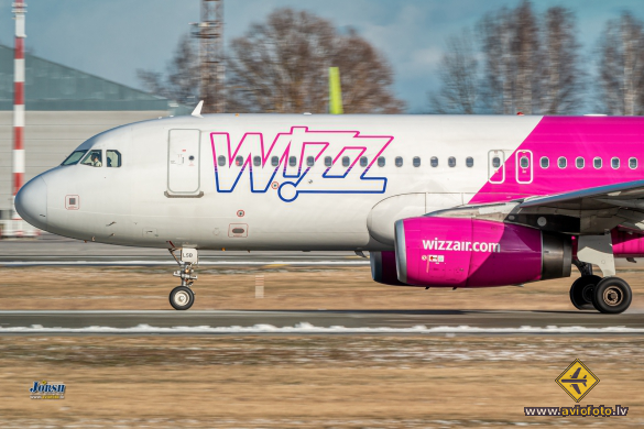 Airbus A320-232