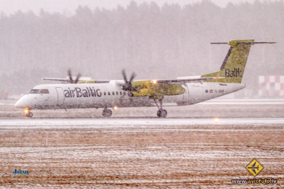 Bombardier DHC-8-402 Q400