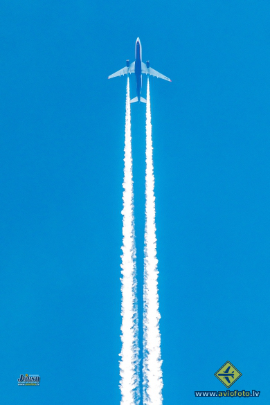 Airbus A330-343