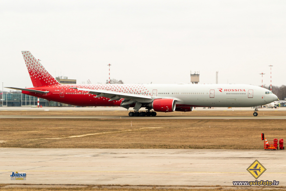 Boeing 777-312