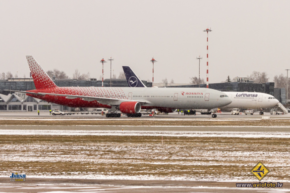 Boeing 777-312