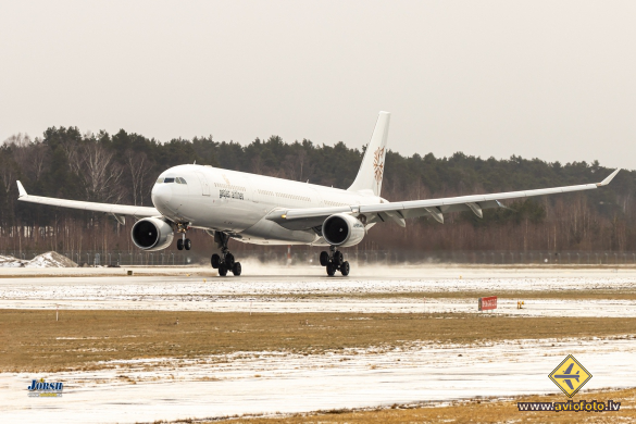Airbus A330-302