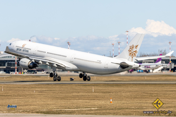 Airbus A330-302