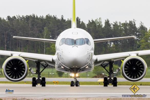 Bombardier CSeries CS300 (BD-500-1A11)