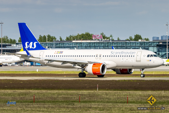 Airbus A320-251N