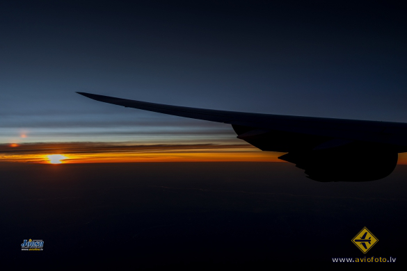 Boeing 747-830