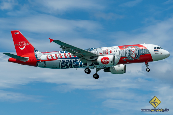 Airbus A320-216