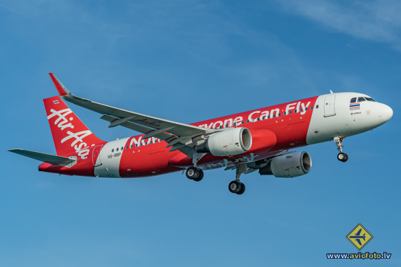 Airbus A320-216
