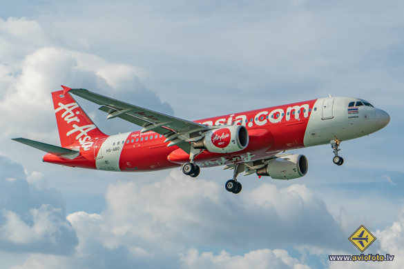 Airbus A320-216