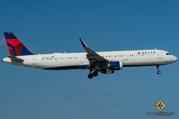 Airbus A321-211