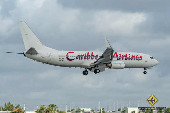 Boeing 737-8Q8