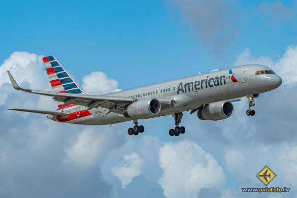 Boeing 757-223