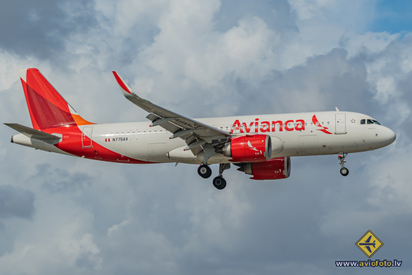 Airbus A320-251N