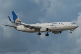 Boeing 737-824