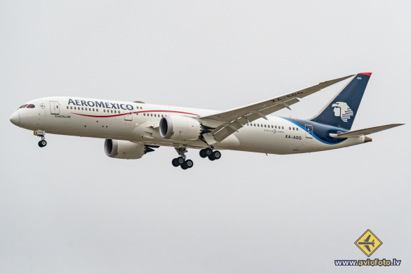 Boeing 787-9 Dreamliner