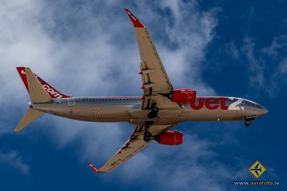 Boeing 737-8MG
