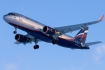 Airbus A320-214