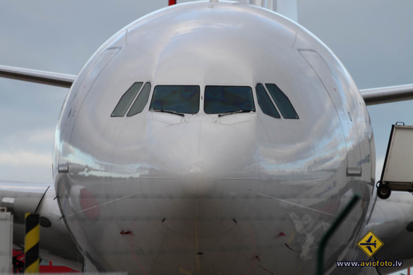 Airbus A330-243