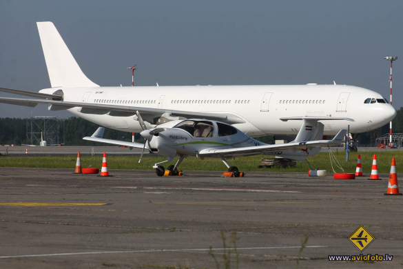 Airbus A330-343
