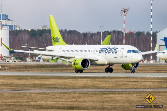 Bombardier CSeries CS300 (BD-500-1A11)