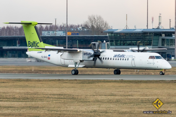 Bombardier DHC-8-402 Q400