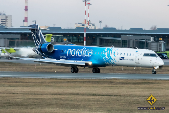 Bombardier CRJ-900ER (CL-600-2D24)