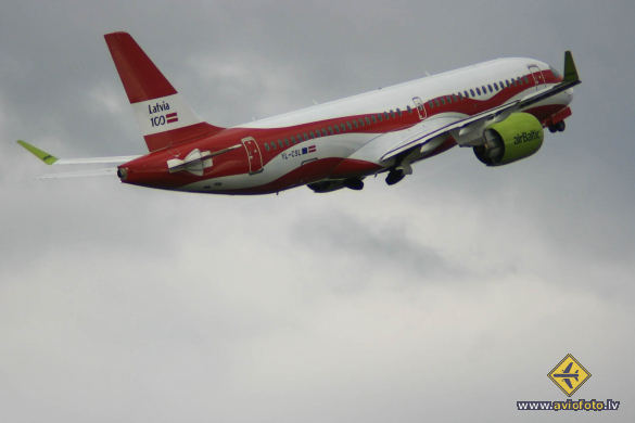 Airbus A220-300