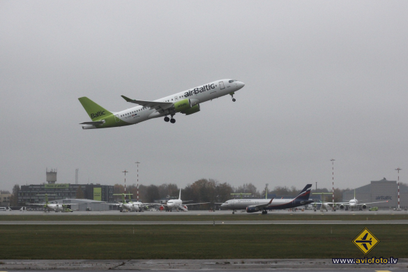 Bombardier CSeries CS300 (BD-500-1A11)
