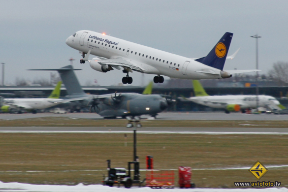 Embraer 190LR (ERJ-190-100LR)