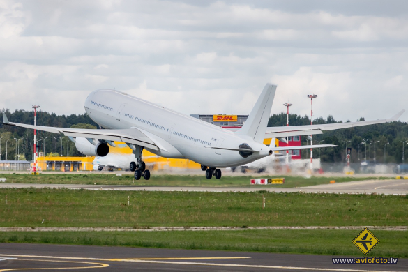 Airbus A330-343