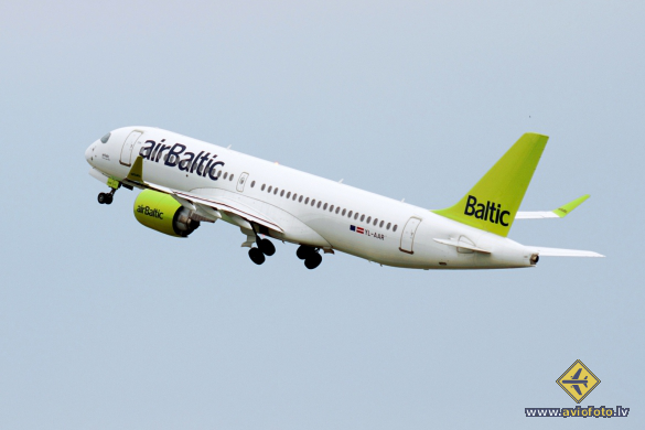 Airbus A220-300