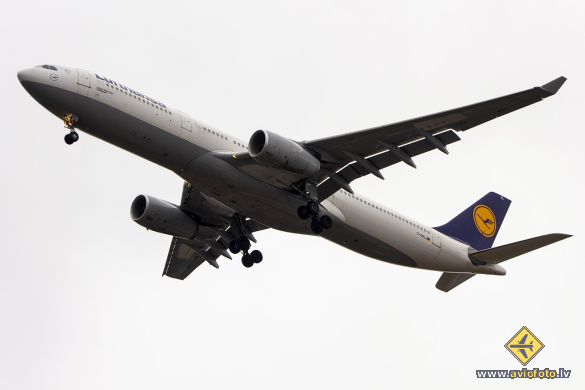 Airbus A330-343