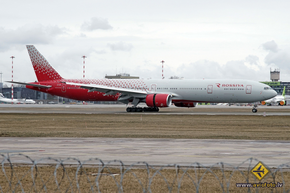 Boeing 777-312