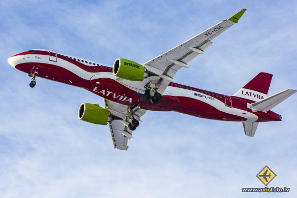 Airbus A220-300