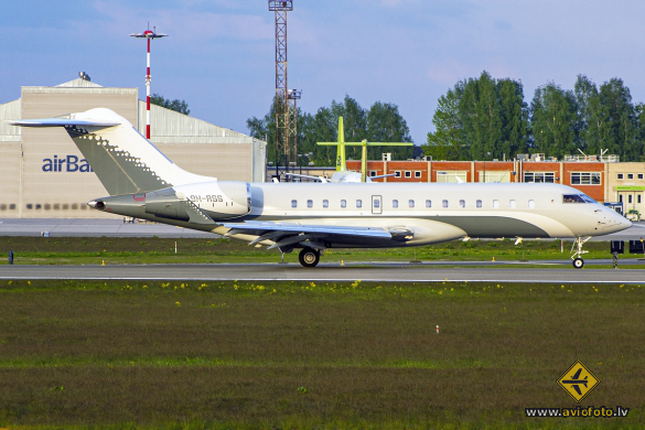 Bombardier Global 6000 (BD-700-1A10)