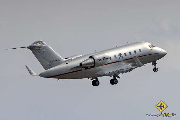 Bombardier Challenger 605 (CL-600-2B16)