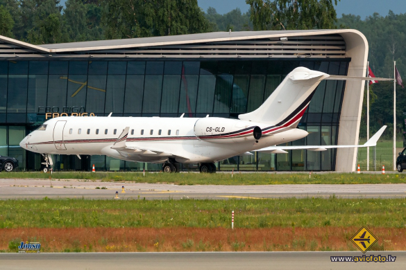 Bombardier Global 6000 (BD-700-1A10)