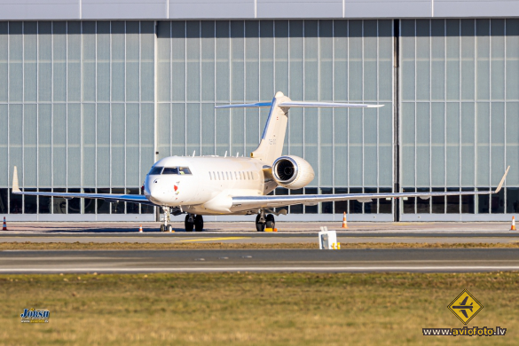 Bombardier Global 5000 (BD-700-1A11)