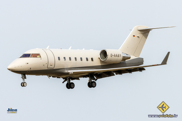 Bombardier Challenger 604 (CL-600-2B16)