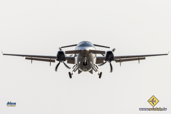 Piaggio P-180 Avanti Evo