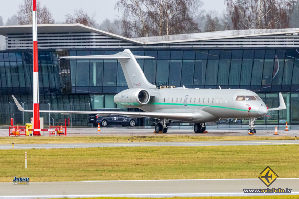 Bombardier Global Express XRS (BD-700-1A10)