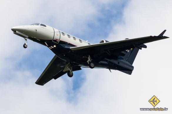 Embraer EMB-505 Phenom 300