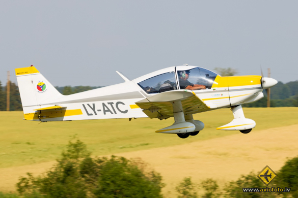 Robin HR-200-100 Club